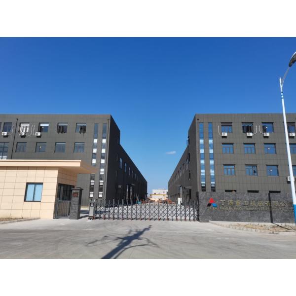 80-200tph Capacity Limestone Portable PE750*1060 Jaw Crusher for Quarry and Mining