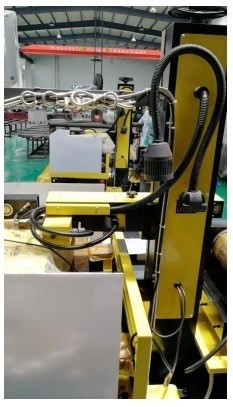 Super Molybdenum Wire Cutting EDM Dk7763 Economical CNC Machine Tools