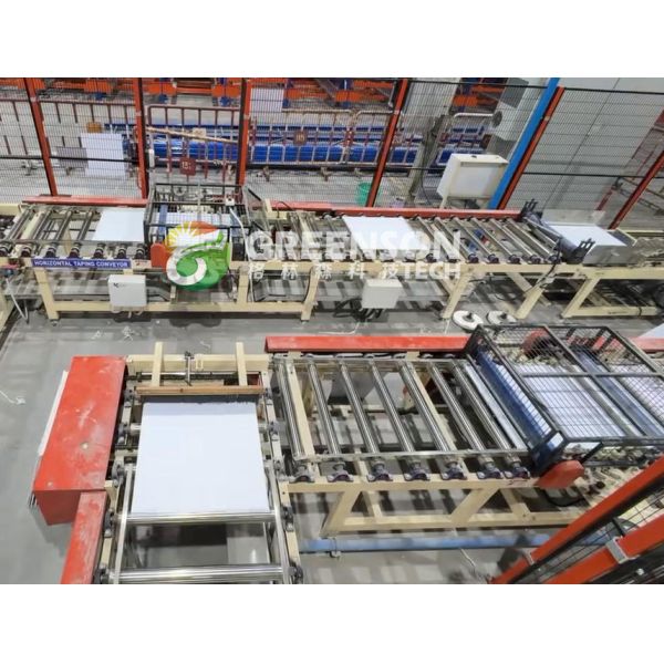 Full-Automatic Thermoplastic Packing Machine with PLC Control for 600*600 Gypsum Board Lamination