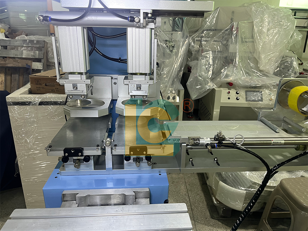 LC 2-Color Closed Ink Cup Pad Printing Machine with Independent Pad Shuttle System