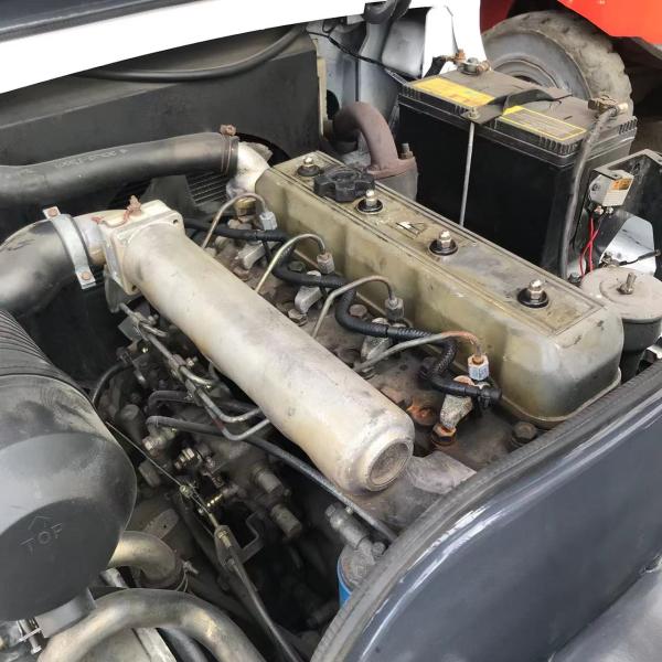 Used TCM 2.5 Ton Forklift Diesel Engine Strong Pump TCM Forklift 3 Ton Technical Dimensions