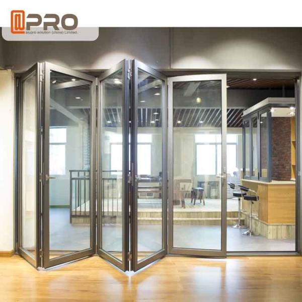 Portas de empilhamento de dobramento de alumínio do projeto moderno para a porta bifold vitrificada da porta da casa dobro bifold vertical residencial