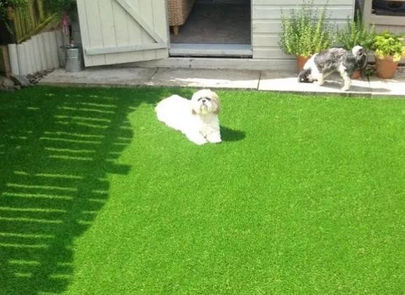 18 Stitches 12000DTex PP Net PU Backing Artificial Grass Turf With Superior Drainage Capacity