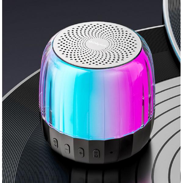 Bluetooth-динамика 15 Вт RMS Выходная мощность 89 мм Динамика поддерживает BT TF-карту до 32 ГБ FM-радио и красочные огни для любителей открытого воздуха