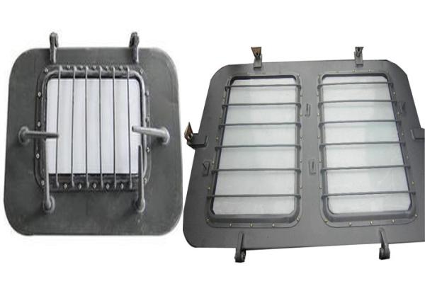 Caron Steel Boat Skylight Hatch Rectangular Type 3-6mm Thickness With Skylight Bolt