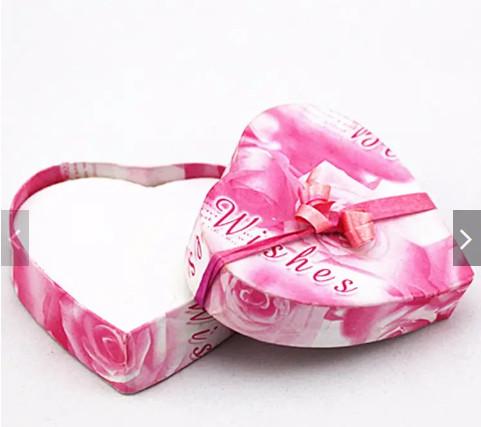 Pink Heart Shaped Flower Bouquet Packaging Boxes Luxury For Valentine Gift