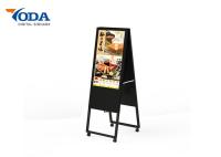 O dobro interno do Signage de 32 Digitas do suporte do assoalho da polegada tomou partido telas de exposição Android 6.0.1