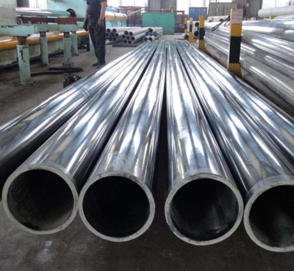 ISO ST52 Seamless Steel Pipe Dia 8mm To 680mm Cold Rolled Electric Welded Tubing