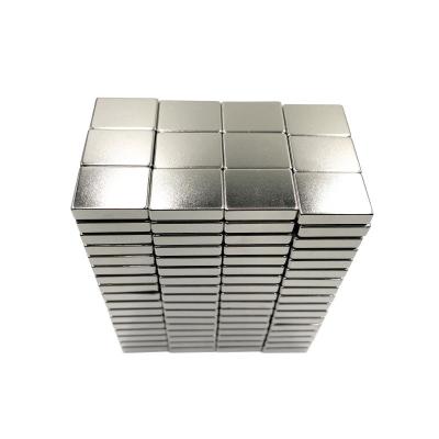 Rectangular Flat Bar Neodymium Magnets 30SH-45SH ISO14001 Certified