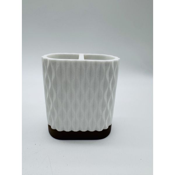 Sand Stone bathroom accessories soap dispenser round with diamond dot and wood accessories toothbrush cup
