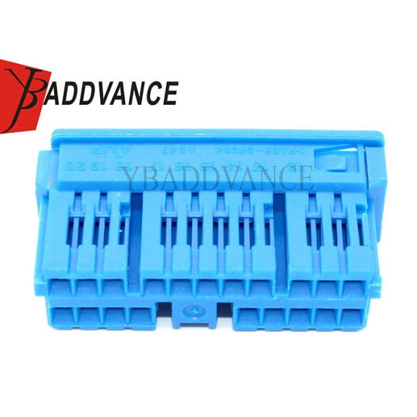 Blue TE Connectivity Tyco AMP Connectors 20 Pin For Trucks 282991-3