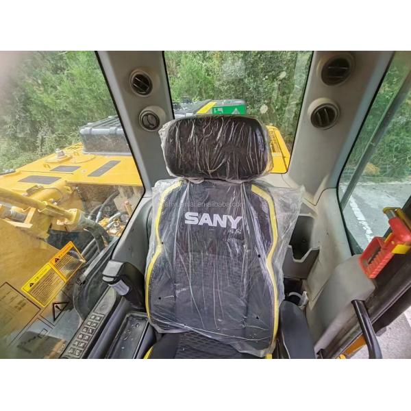 Sany SY215 Excavator avec 0-2000 heures de travail et 0,93m3 de capacité de seau