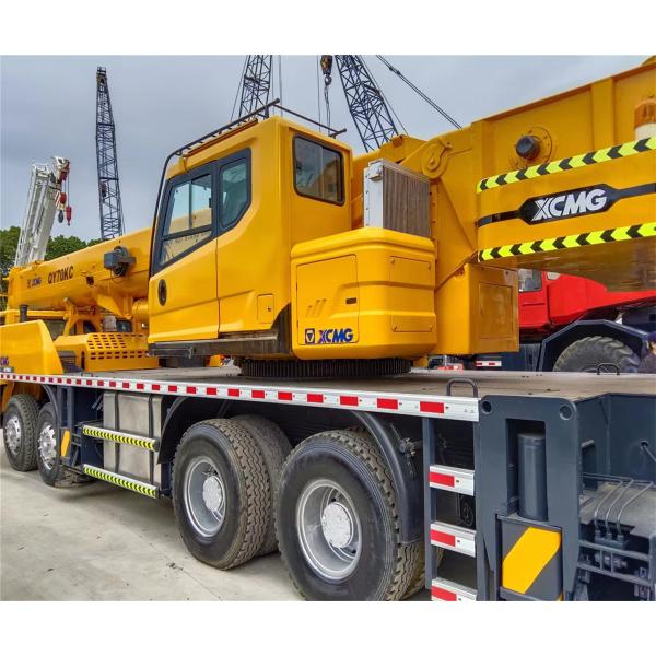 QY130K Tadano Truck Crane Equipped with Eaton Hydraulic Valve