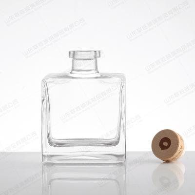 Material do corpo: vidro cubo quadrado garrafa para vodka 100ml 200ml 250ml 500ml 750ml 1000ml