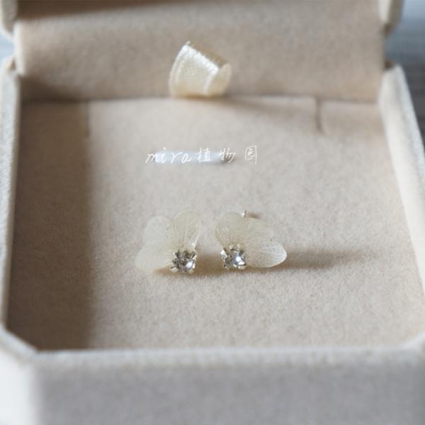 Birthday Gift Flying Butterfly Dry Hydrangea Rhinestone Real Flower Women Fashion Earrings