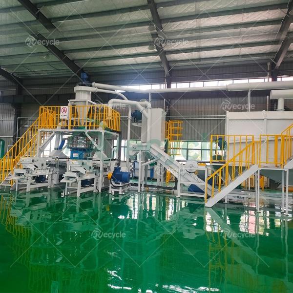 Refuse Collector Lithium Ion Battery Recycling Machine 300KG/H