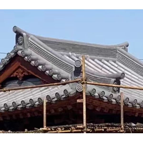 Japanese Traditional Clay Roof Tiles Ceramic Roof Shingle Japan Style Restaurant Tea House Roof Decoration