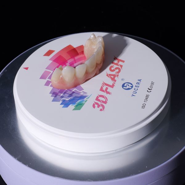 Yucera Multilayer Dental Zirconia Block with 700-1050MPa Bending Strength and 57%-46% Transmittance in 16 Color+Bleach for CAD CAM Milling
