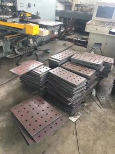 Perçage à grande vitesse de plat de commande numérique par ordinateur et modèle