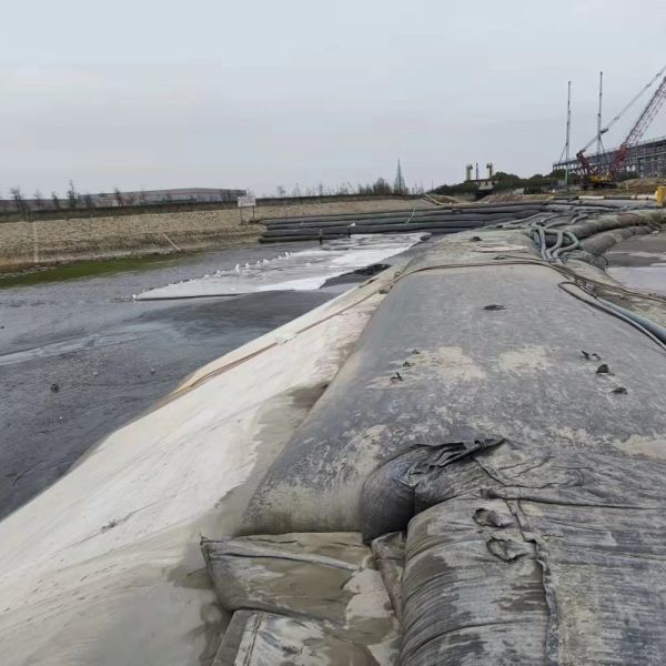 200gsm 300gsm Woven Geotextile 0.8mm - 1.9mm Heavy Duty Geotextile Membrane