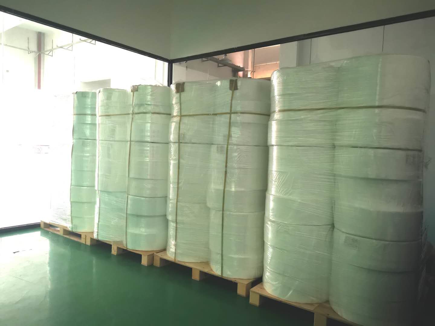 Голубая белая хирургическая ткань маски 25g 30g PP не сплетенная