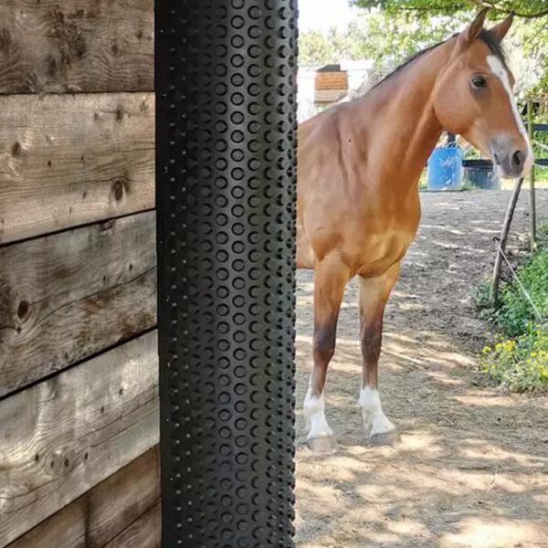 SBR Material Horse Stable Mats Round Stud Rubber Hammered Surface
