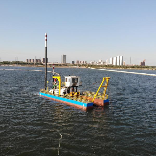 Discharge Distance 2000m 45&deg; Power 1233kw Sand Dredger with Siemens PLC System