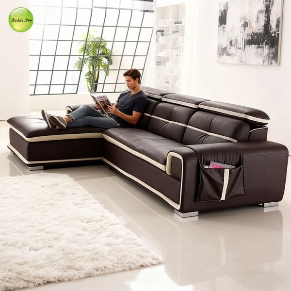 Vintage Leather Sofa: Retro Stitching, Timeless Appeal – Ideal for Classic Interiors