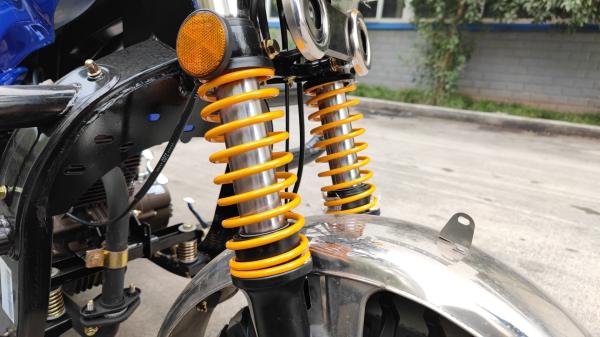 Three Wheels Heavy Duty Truck Tyre Cargo Bike Tricycle for Transporting Auto Rickshaw