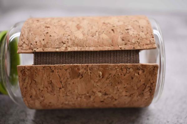 Moistureproof Natural Cork Fabric Glass Bottle Cork Sleeve ISO9001