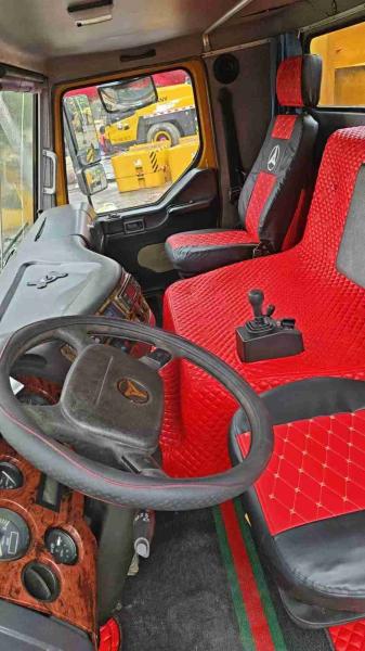 2010 SANY 100T machines de levage de grue pour camions entièrement hydrauliques d'occasion