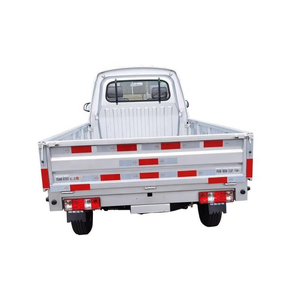 1000kg Cargo Truck 4x2 Diesel Heavy Truck With Cargo Tank Length And Left Steering