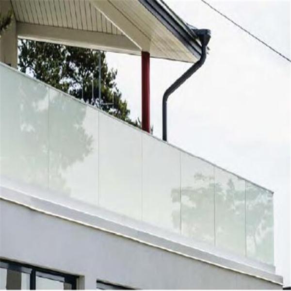 U Channel Glass Deck Railing Systems DIY Installation For Indoor / Outdoor Venues