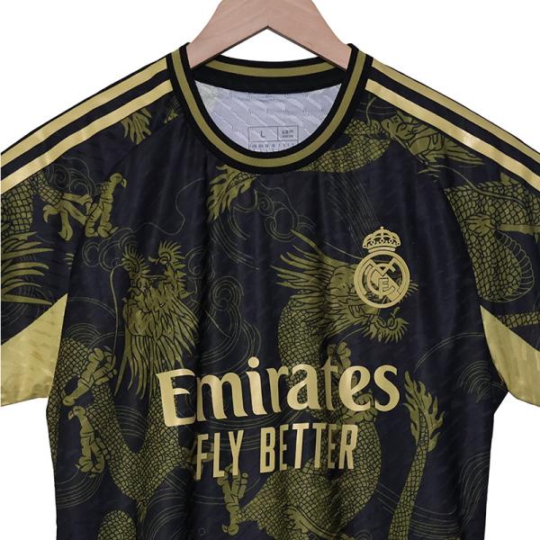 Le Real Madrid saison 2025-2026 édition spéciale du joueur jersey pour l'entraînement