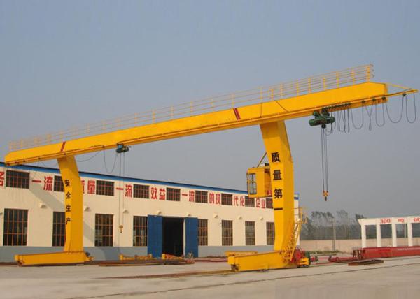 Single Girder Hook MDG Gantry Crane 0 - 15m Cantilever Length With Travelling Hoist