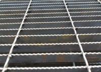 Grille de barre d'acier au carbone Q235, approbation ISO9001 parquetante discordante en acier galvanisée