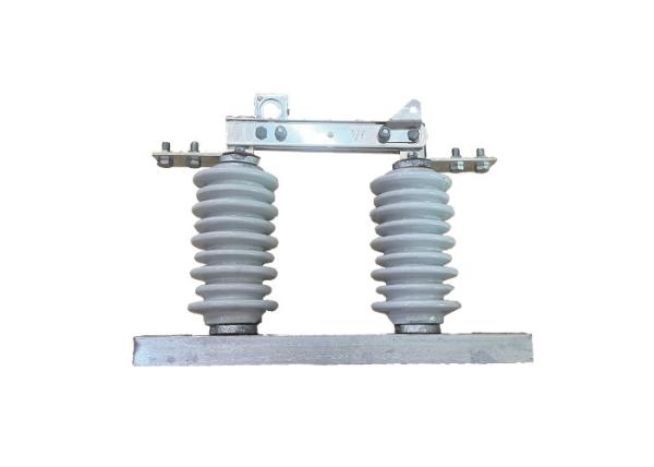 GW9-10/630A High Voltage Loadbuster Electrical Isolator For Oudoor For Protecting Or Controlling