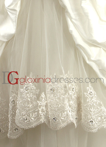 2013 Ball Gown sweetheart train beaded lace taffeta ivory bridal dresses BDGD1094