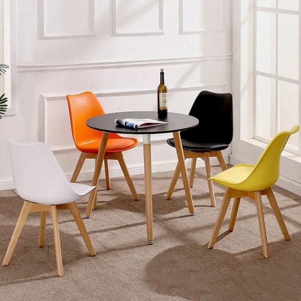OEM Chaises de salle à manger noires en plastique Mid Century Chair en plastique moulé sur mesure