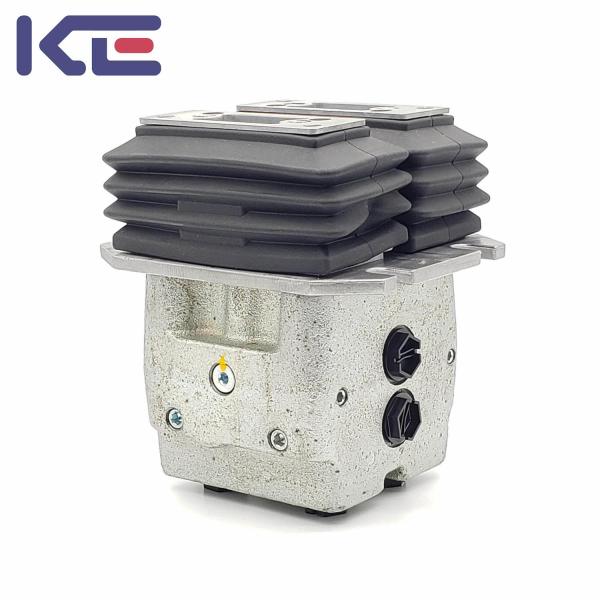 Alloy Steel Hydraulic Foot Pedal Valve Silver Excavator Foot Control Valve