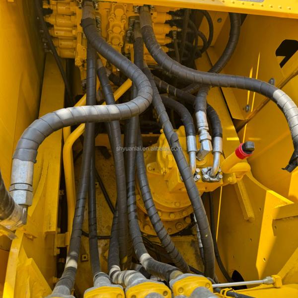 Économie de carburant et système de travail utilisé sur la pelleuse Komatsu PC210 21 tonnes de seconde main 2019