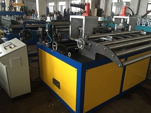 Крен панели шкафа полки хранения размера регулируемый формируя машину