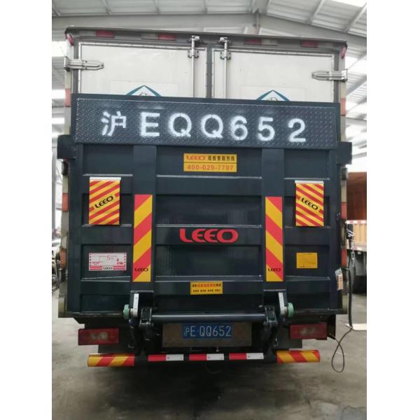 Silver Aluminum Large Plate Car Tailgate Lifting Equipment Hydraulic System DC12V 2KW