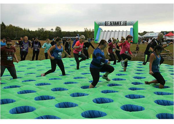Challenge Green Inflatable Obstacle Course Part Race for Run Mattress