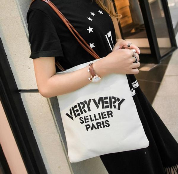 Canvas shoulder bag leisure female bag bucket casual Korean version of the hand-held fashion trend letter