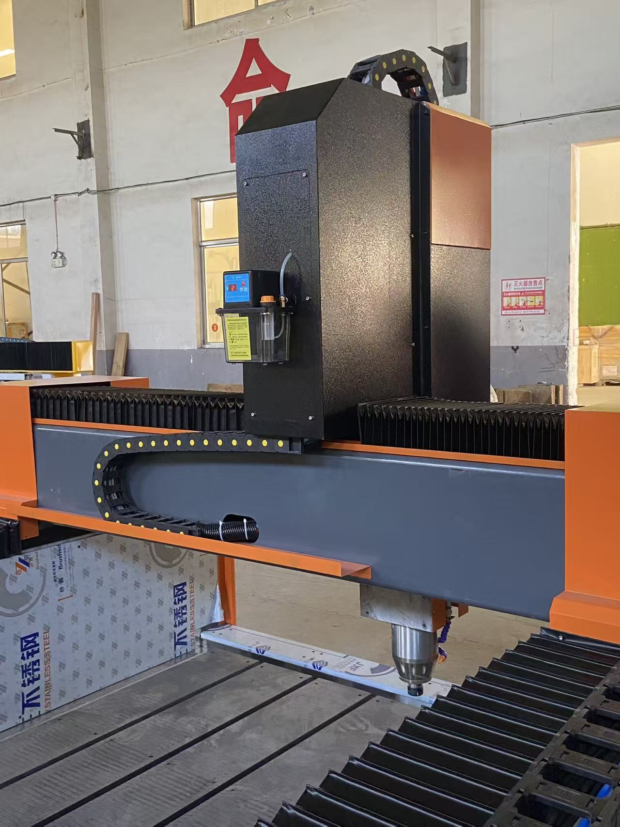 Chamfer Saw with 350 to 400mm blade size and 45 degree chamfer capability designed for stone cutting and high precision incision