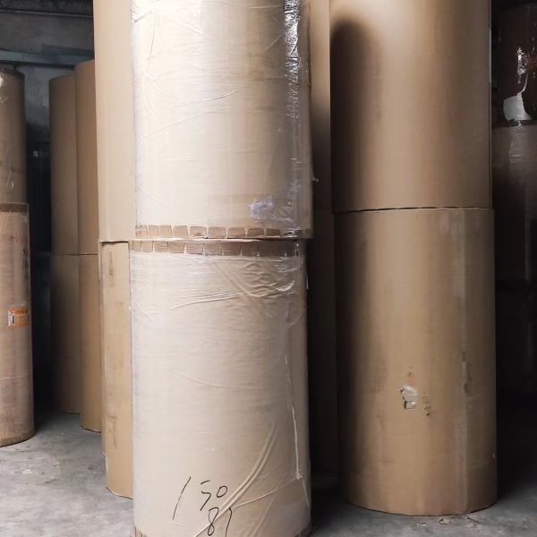 Envoltura de papel Kraft perforado con orificio redondo triangular de 68 g/m² sin recubrimiento