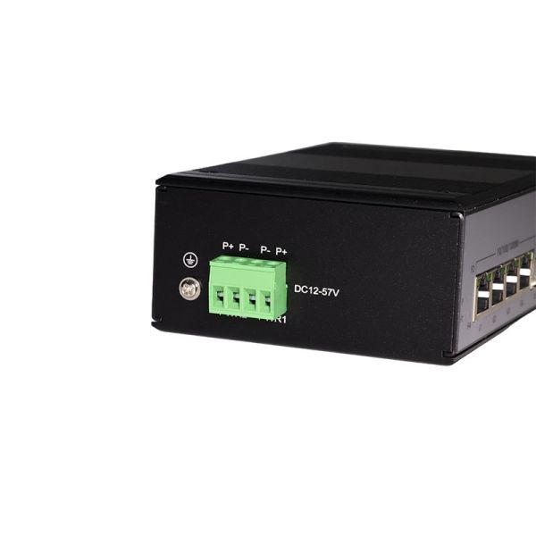 Industrial Gigabit POE Fiber Switch 4 SFP Fiber Ports 4 PoE Ethernet Ports Fiber
