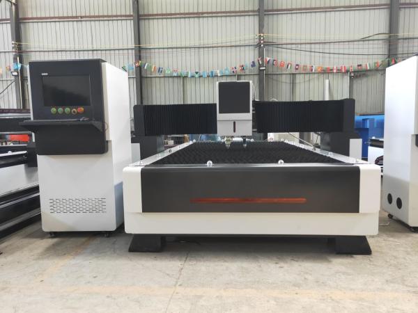 Máquina de corte de aço do plasma da chama do Cnc 3kw, cortador de tubulação do Cnc