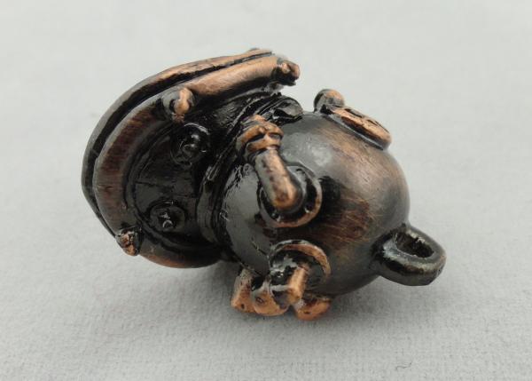 Pewter Stamped, Die Spinning, Injection Scuba Diving Promotional Keychain, Antique Copper Plating